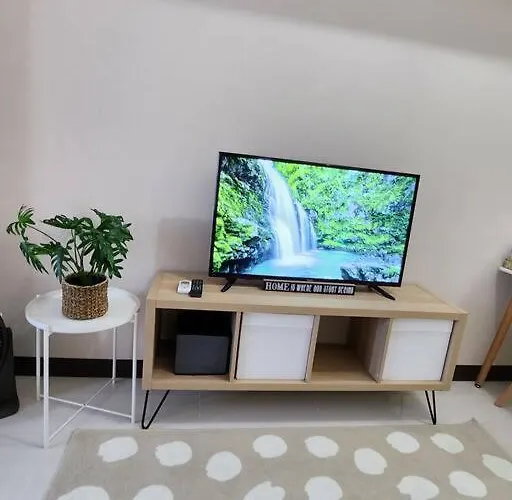 Cosy Executive 1 Bedroom Uptown Parksuites Ultra Fast Internet 公寓