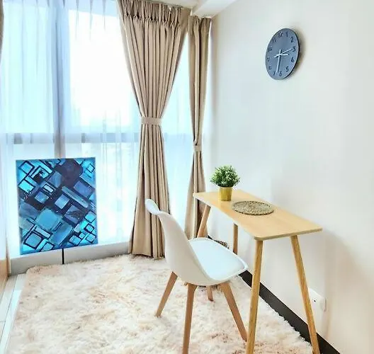 Cosy Executive 1 Bedroom Uptown Parksuites Ultra Fast Internet 公寓 *