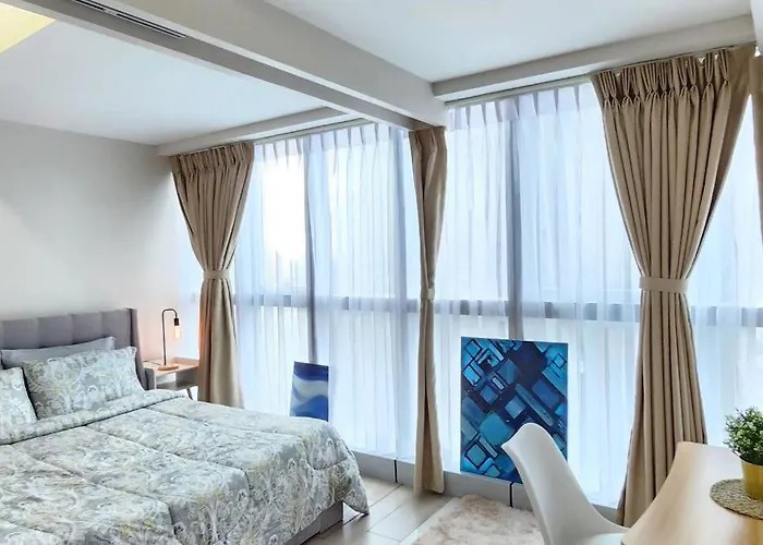 Cosy Executive 1 Bedroom Uptown Parksuites Ultra Fast Internet 马尼拉